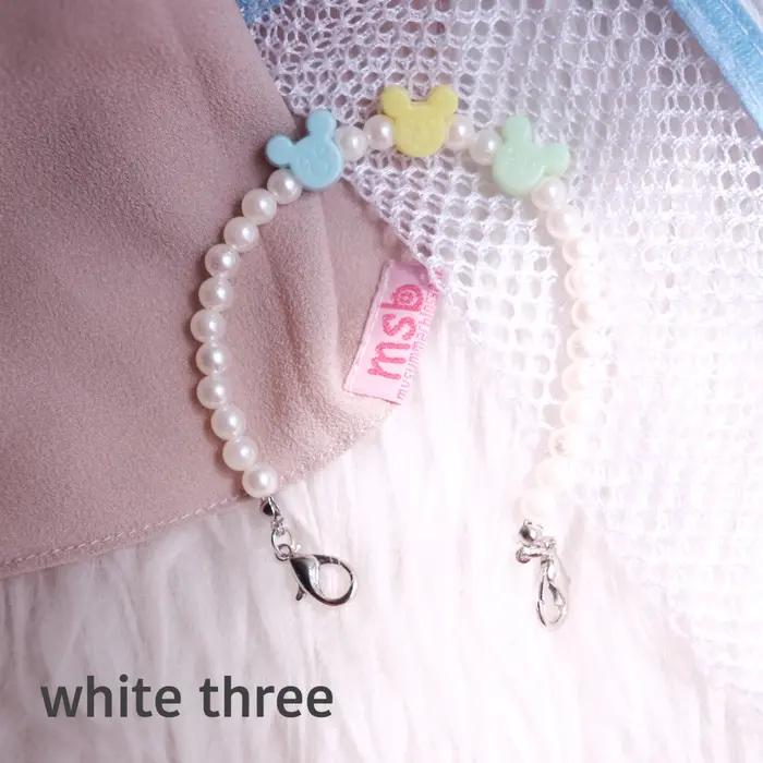 Gambar Konektor Masker Mutiara Hijab Ecomiki - White Three dari mysummerblossom Kota Administrasi Jakarta Selatan 3 Tokopedia