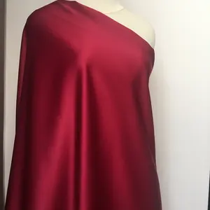 Kain Satin Velvet Premium Roberto warna Merah Maroon Bahan Furing Dres
