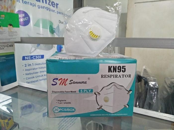 Gambar MASKER KN95 RESPIRATOR SAMMORA 5Ply ecer / box dari Alkes Marinno Kota Semarang Tokopedia