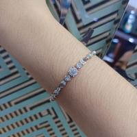 Gambar Gelang Rantai Berlian VBE714083 Victoria Jewellery dari Victoria Jewellery Online Kota Administrasi Jakarta Selatan 2 Tokopedia