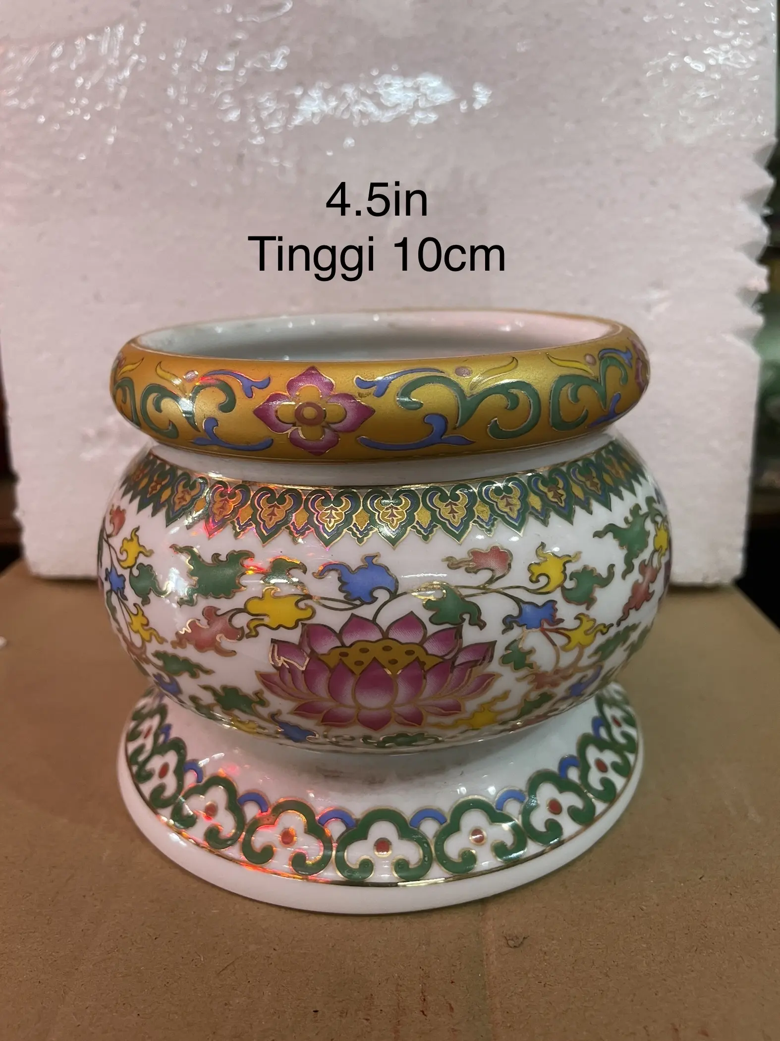 Hio lo hiu lo keramik teratai batik 4.5in