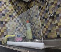 Gambar Sekat Anti ciprat tempat cuci piring dan wastafel bahan acrylic dari BandungTrends Kota Bandung 5 Tokopedia