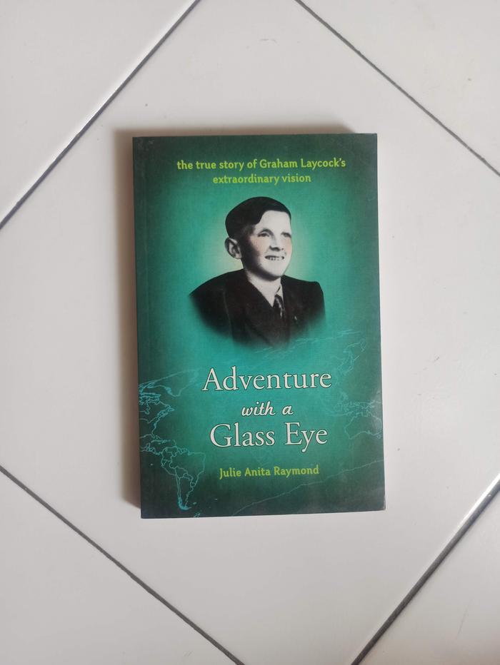 Gambar Buku Adventure with a Glass Eye dari Toko Buku Bekas Aksiku Kota Administrasi Jakarta Timur Tokopedia