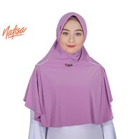 Gambar Nafisa Amira | Hijab Instan Bergo | Jilbab Sedang Swarosky Premium - Merah Cabe dari Hijab Nafisa_NEW Kota Surabaya 2 Tokopedia