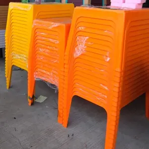 Meja Plastik Napolly / Meja Teras Napolly 7550