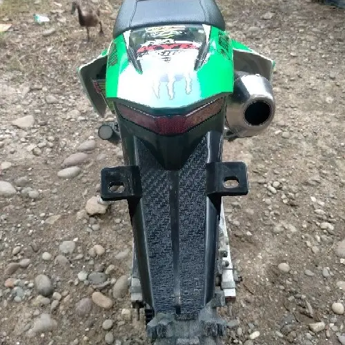 Spakbor Belakang KLX 3IN1 Stoplamp Lampu Stop LED 3in1 DTracker 150 4