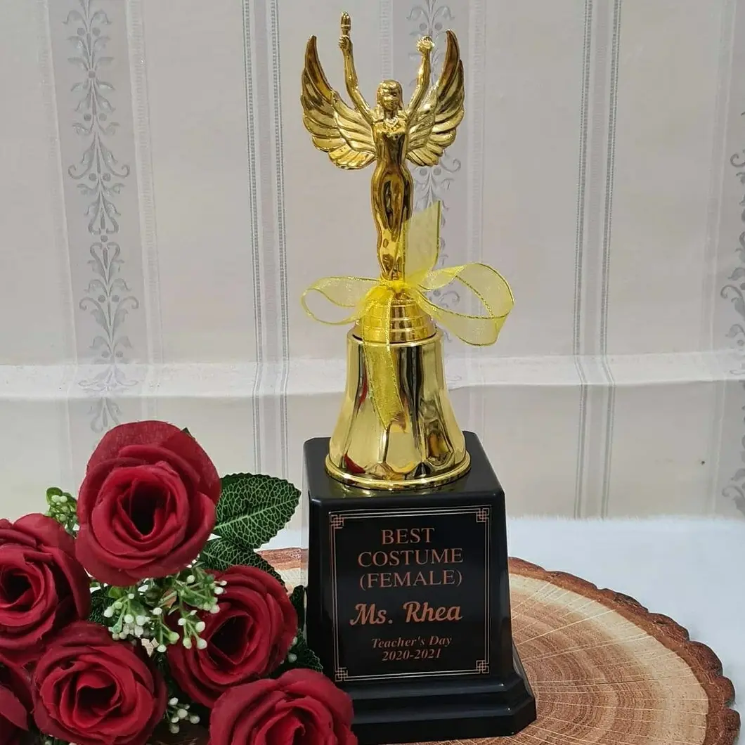Piala Citra Custom