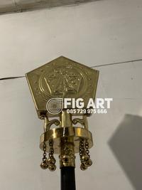 Gambar Custom Pedel Wisuda Tongkat Wisuda dari Kerajinan Tembaga FigArt Kab. Boyolali 3 Tokopedia