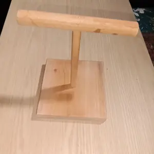 Tangkringan Burung dari Kayu