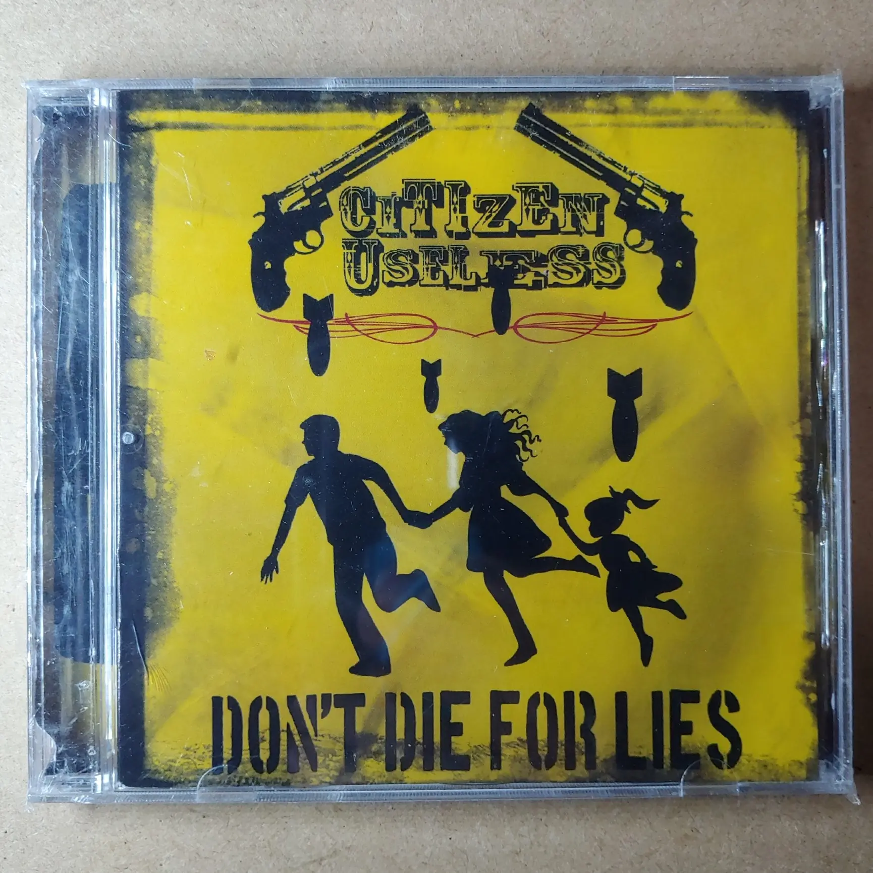 CD Citizen Useless album don't die for lies. genre punk. baru segel