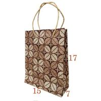 Gambar Tas Kertas Kraft Ringan Kecil Belanja Hadiah Kado 15 x 7 x 17 dari Rahmah Tas Kertas dan Kemasan Kab. Sleman 5 Tokopedia
