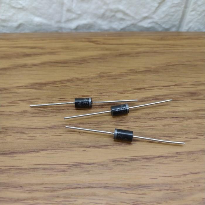 Produktbild von 5x TVS-Diode 1,5KE350A – Unidirektional 300V, 1,5kW, DO-201, Überspannungsschutz