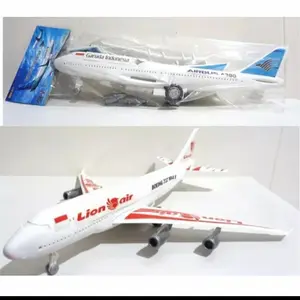 Mainan Pesawat Terbang Komersil Non Baterai