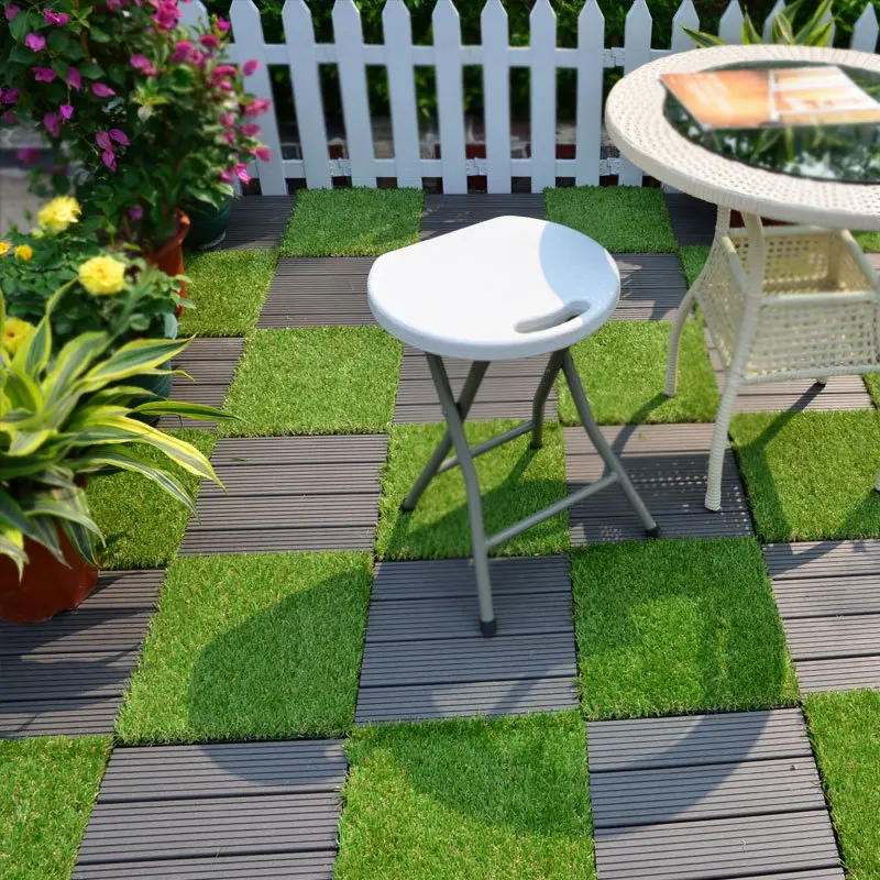 Decking tile lantai rumput sintetis ukuran 30 x 30 cm 2