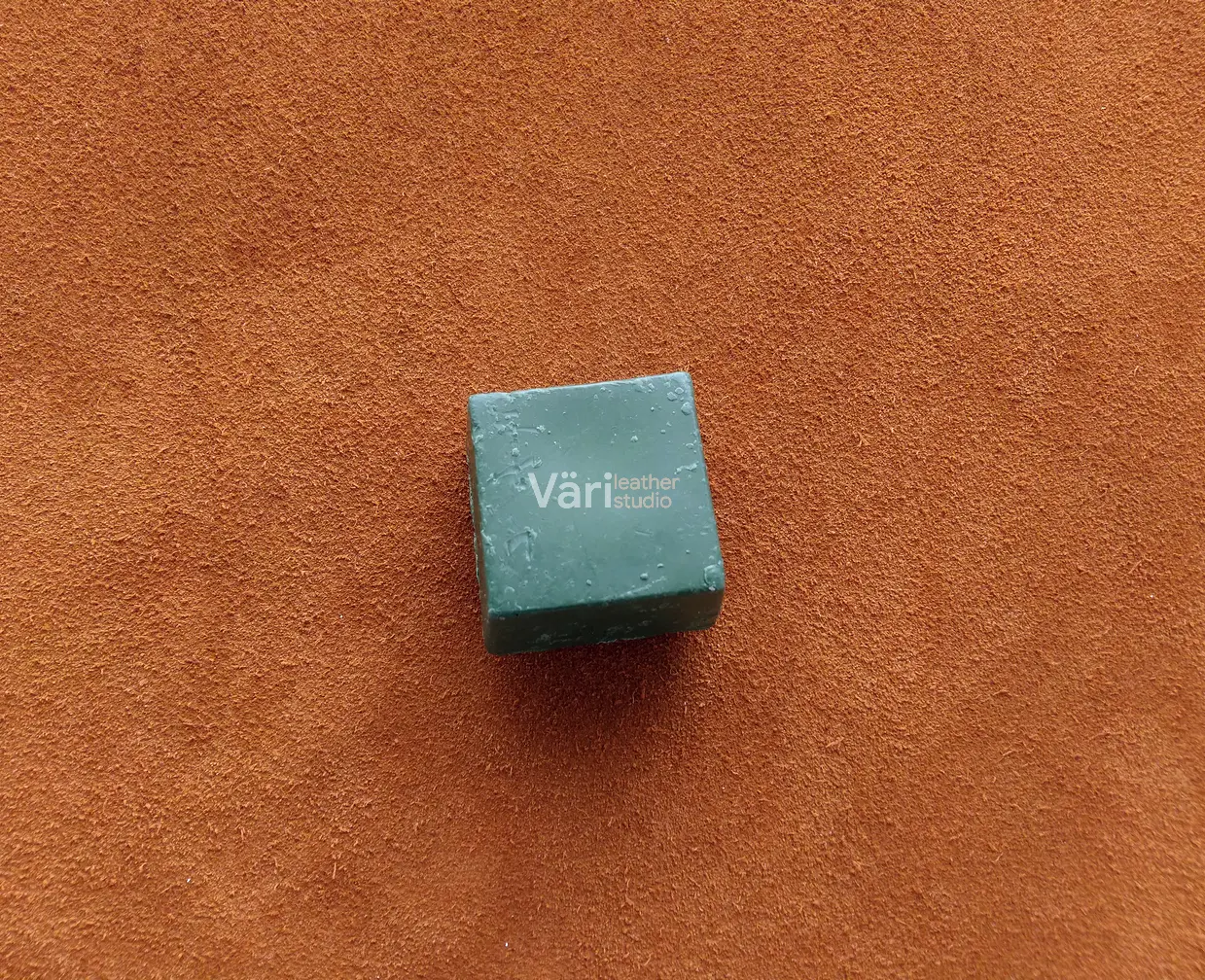 Varileather Polish compound - 26