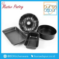 Gambar VALUE 4 PCS SET Brownie Pan / Bundt Cake / Loaf Pan L / Spring Form 22 dari Bursa Dapur Mall Kota Administrasi Jakarta Barat 3 Tokopedia