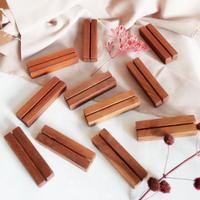 Gambar Tatakan Kayu Penyangga Foto / Wood Stand / Wood Holder Kartu dan Foto dari Ceda Pal Kab. Jepara 4 Tokopedia
