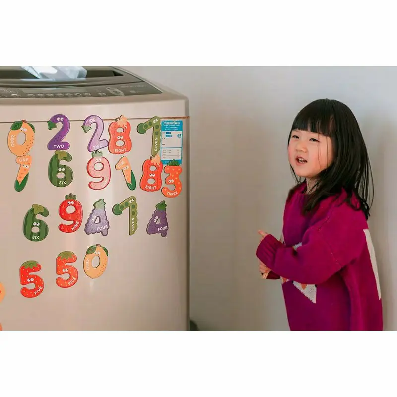 MIDEER ANIMAL ALPHABET MAGNETIC STICKERS 4
