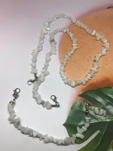 1 Set White Onyx Kalung dan Konektor Masker