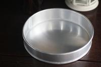 Gambar Loyang Bolu bulat 26 x 4 cm Kuat Tebal 8mm Cake Pan Mould Made in Indo dari Kochindo Kota Tangerang Selatan 1 Tokopedia