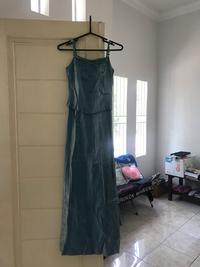Gambar Gaun dress panjang pesta preloved dari shil treasure centre Kab. Lumajang 2 Tokopedia