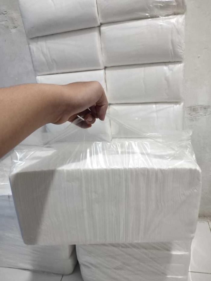 Gambar Tissue facial wajah refill polos 2ply isi 675gr dari Yunique Souvenir Jakarta Barat Tokopedia
