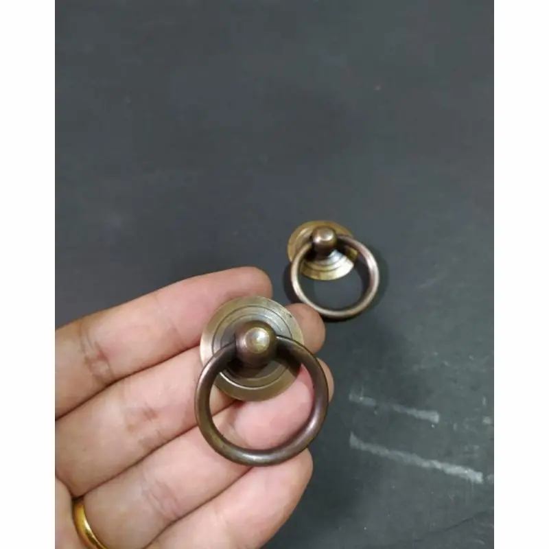 Handle / tarikan laci kuningan antik motif anting