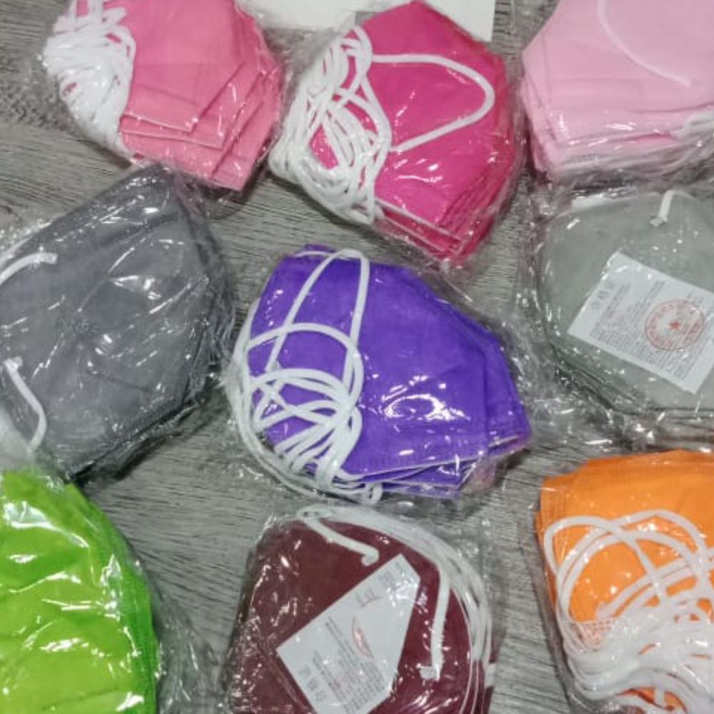 MASKER KN95 WARNA RENDOM 4PLY TERLARIS ISI 10PCS/BOX