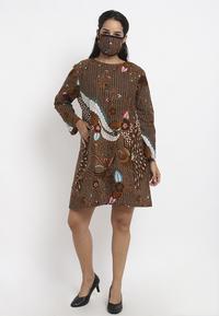 Gambar Tunik Dress Batik dan Tenun Wanita Adara Set Brown tanpa masker - M dari Batik Etniq Craft Kota Bekasi 5 Tokopedia
