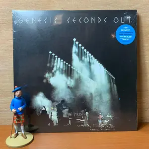 PIRINGAN HITAM / VINYL GENESIS - SECONDS OUT: HALF SPEED MASTER