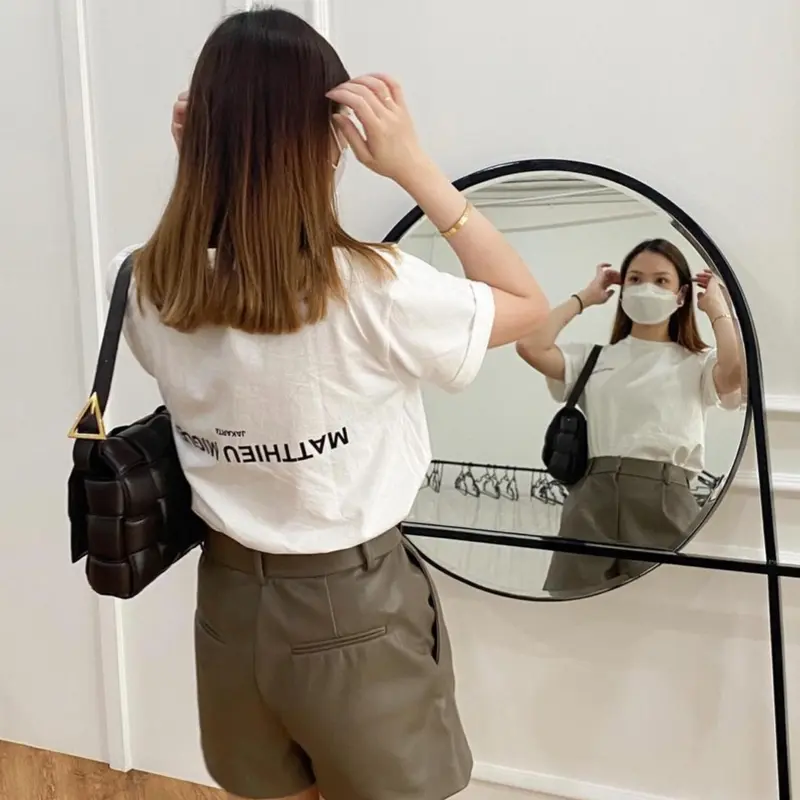 REVERSE FLAT WHITE LOGO TEE 2
