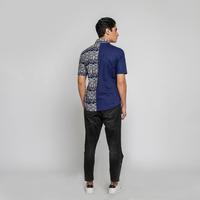 Gambar Batik Fractal Kemeja Pria Batik Motif Melik Fit To M (Two-Tone Shirt) dari Batik Fractal Kota Bandung 3 Tokopedia