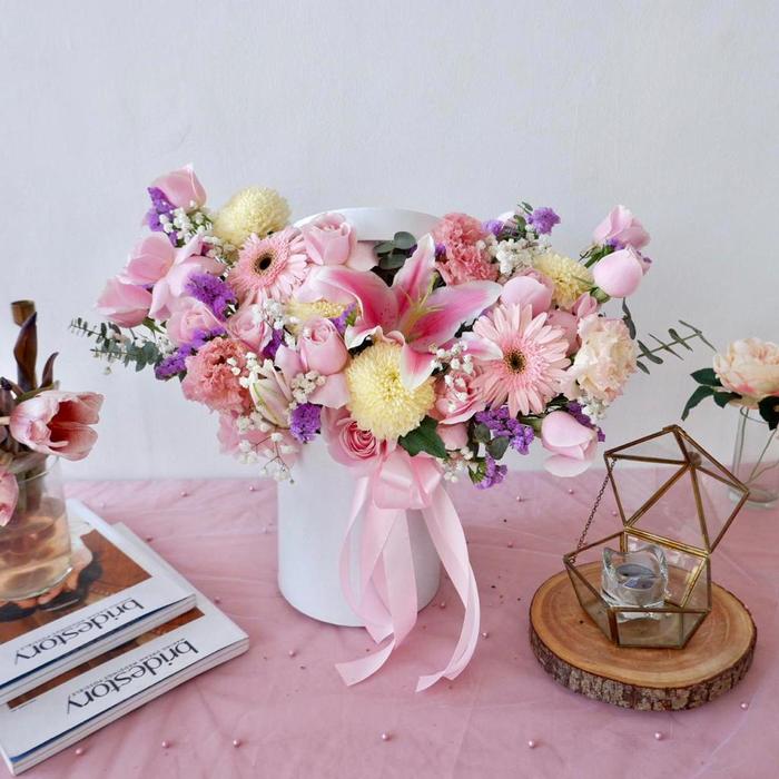Gambar Bloombox Pastel Flower Fresh dari sevenrosecoid Kota Administrasi Jakarta Barat Tokopedia
