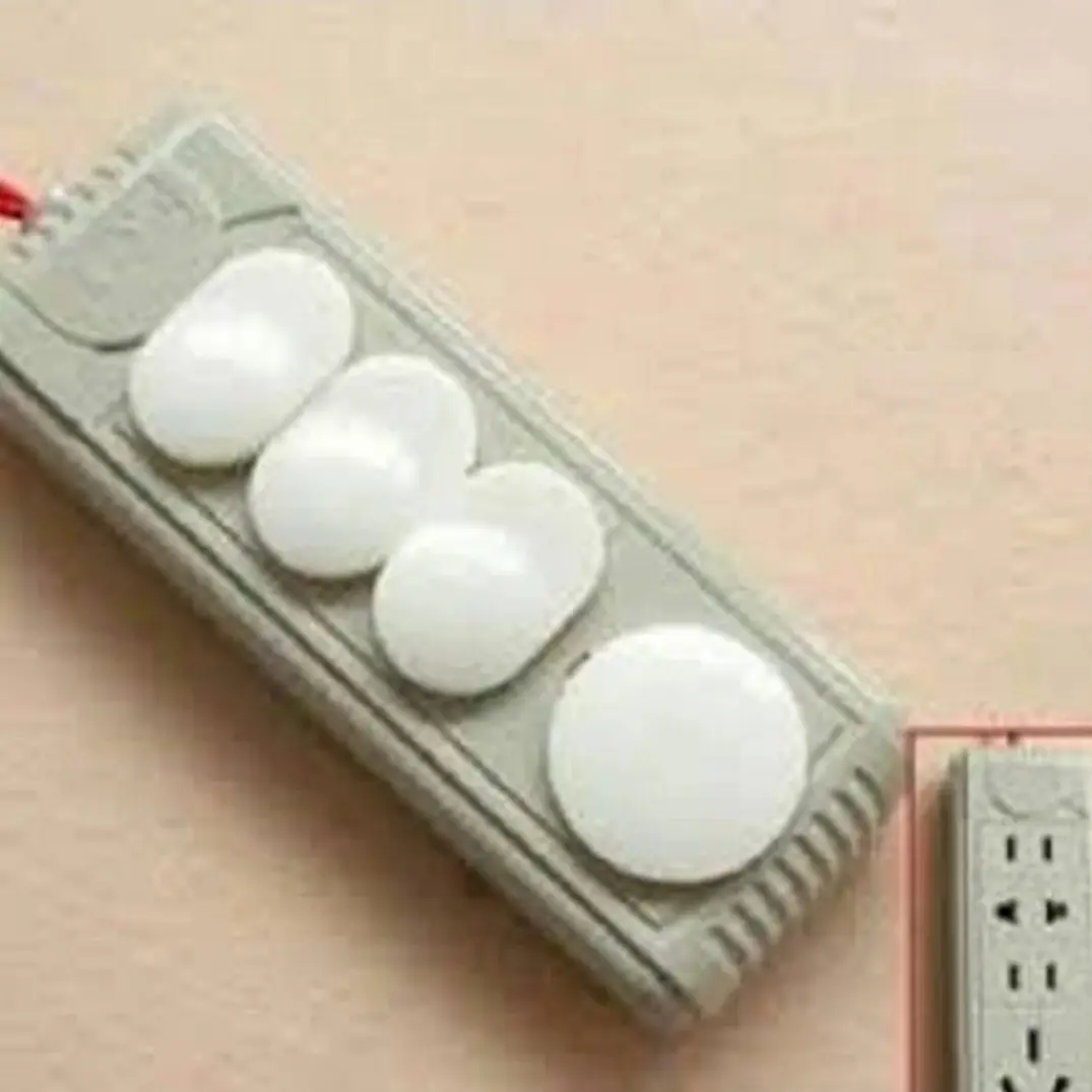 Pengaman stok kontak listrik bayi steker safety power plug socket peli