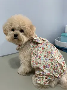 baju anjing kucing jumpsuit bunga kecil ( free pita bisa jadi bros )