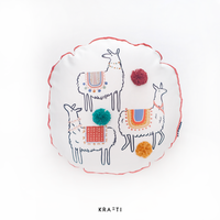 Gambar Bantal Sofa / Bantal Bulat / Bantal 40x40 cm / Llama / Rainbow - Llama, Sarung saja dari Krafti Project & Living Kota Administrasi Jakarta Pusat 5 Tokopedia