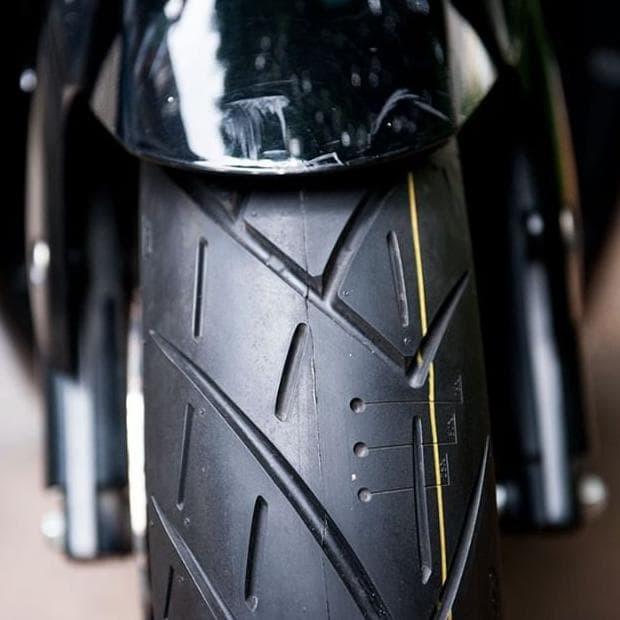 Gambar PAKET Ban Tubeless FDR SPORT ZEVO 100/80-14 dan 120/70-14 PCX 150 dari Sumber Jaya Motocare Kota Administrasi Jakarta Barat Tokopedia