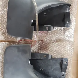 karpet lumpur depan kanan-kiri kijang LGX03