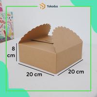 Gambar Tokodus Dus Box Gift Kado Hampers Kraft Paper 20x20x8cm Pakai Pita Kualitas Terbaik - Pita Merah dari Tokodus TKI Kab. Bandung 1 Tokopedia