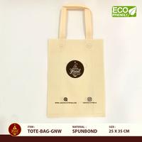 Gambar TOTE BAG GNW - 25 x 35 cm dari greetnightwear Kota Administrasi Jakarta Utara 4 Tokopedia