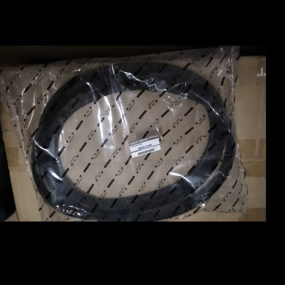 KARET PINTU BAGASI BACK DOOR NISSAN GRAND LIVINA 90830-CJ400 ORISINIL