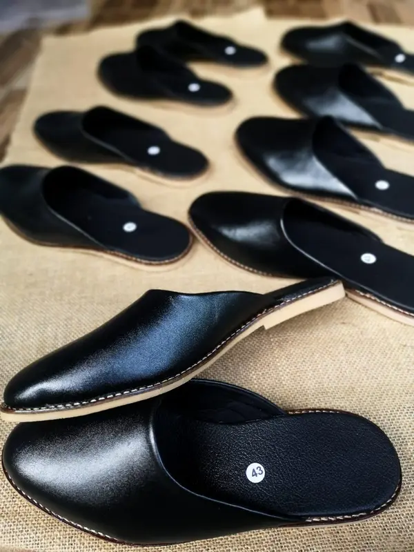 Sandal Selop Kulit Asli 0