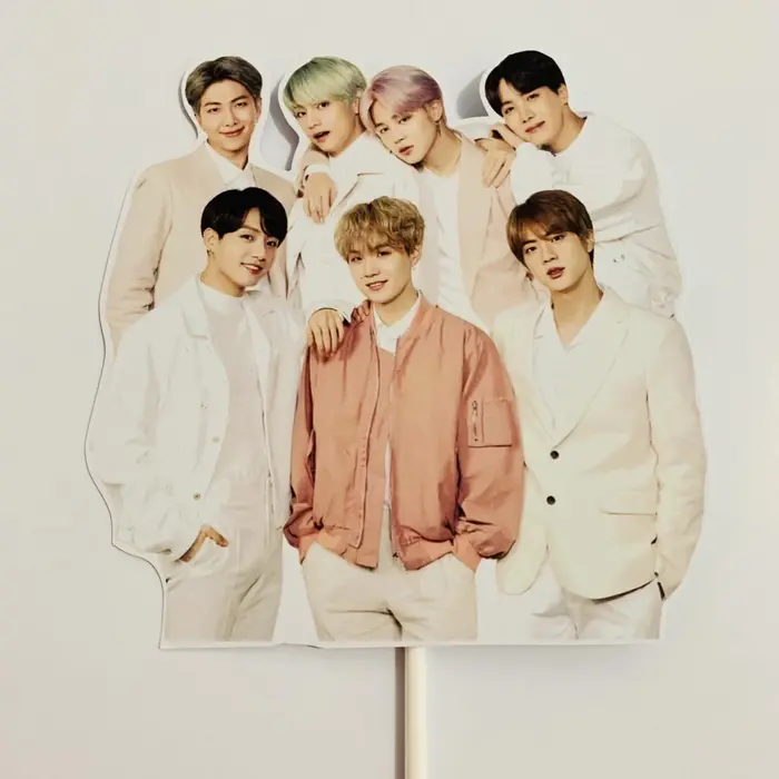 Gambar BTS Group Kpop Topper Cake Birthday / Hiasan Kue Ulang Tahun dari Juragan Topper Kota Administrasi Jakarta Barat 5 Tokopedia