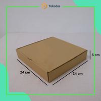Gambar (ISI 100) Tokodus TKI - Kotak Dus Box Kardus Pizza Kue Brownies Donat Polos Berkualitas Corrugated 24x24x5cm dari Tokodus TKI Kab. Bandung 3 Tokopedia