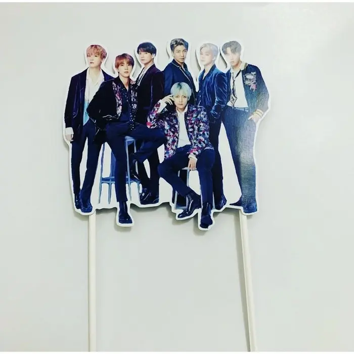 Gambar BTS Group Kpop Topper Cake Birthday / Hiasan Kue Ulang Tahun dari Juragan Topper Kota Administrasi Jakarta Barat 4 Tokopedia