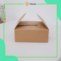 Gambar Tokodus Dus Box Gift Kado Hampers Kraft Paper 20x20x8cm Pakai Pita Kualitas Terbaik - Pita Merah dari Tokodus TKI Kab. Bandung 5 Tokopedia