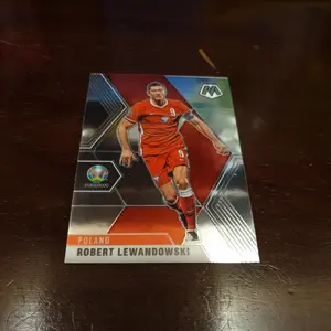 Kartu bola poland robert lewandowski panini euro mosaic 2020
