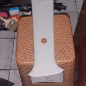 cover center pilar atas calya sigra original