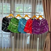 Gambar Celana Pendek Wanita Isi 5 PCS Motif Dan Warna RANDOM / Hot Pant Isi 5 dari Batik Tanwijaya Kab. Bantul 4 Tokopedia