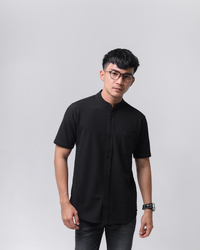 Gambar iNeat Kent Black Short Sleeve Slimfit Pique Shirt - S dari iNeat Kota Administrasi Jakarta Timur 1 Tokopedia